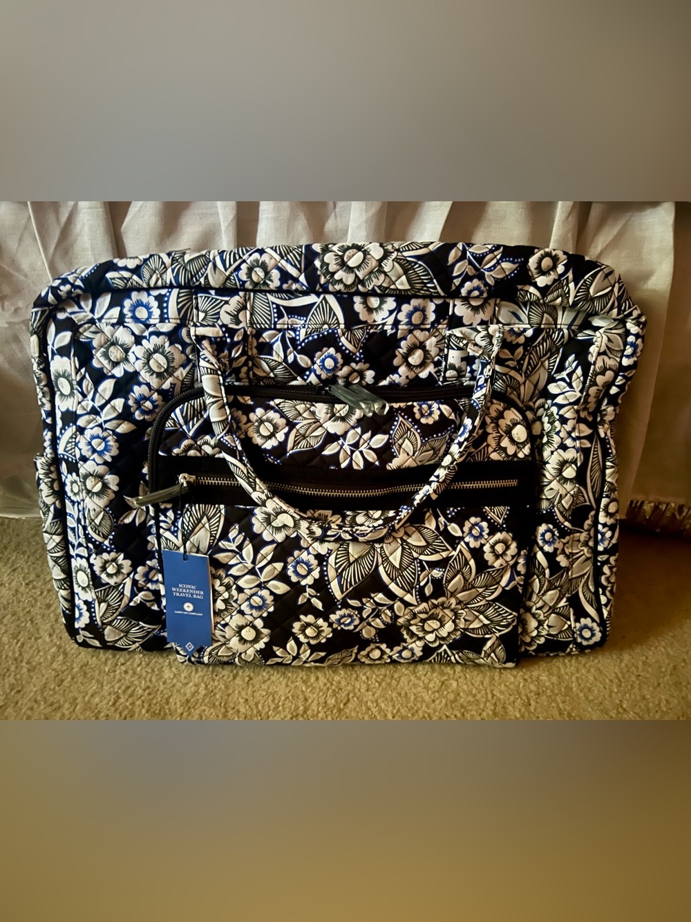 Vera Bradley Iconic Weekender Travel Bag Floral Travel Bag in Blue & Black NWT